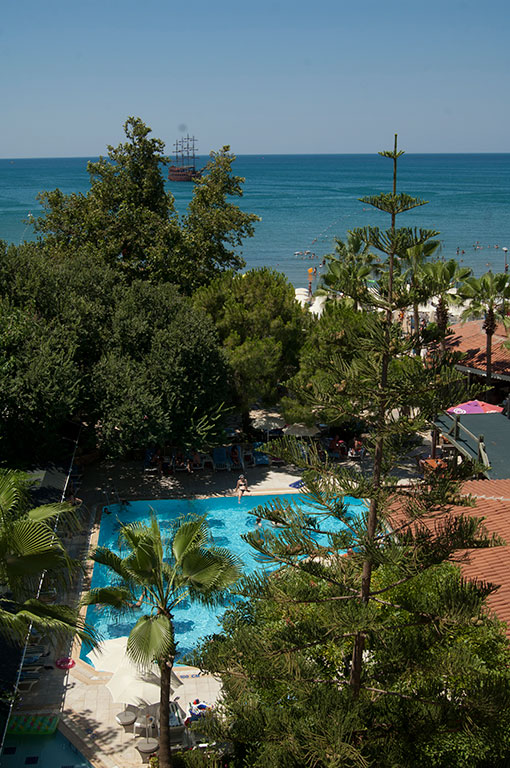 Trendy Side Beach Hotels