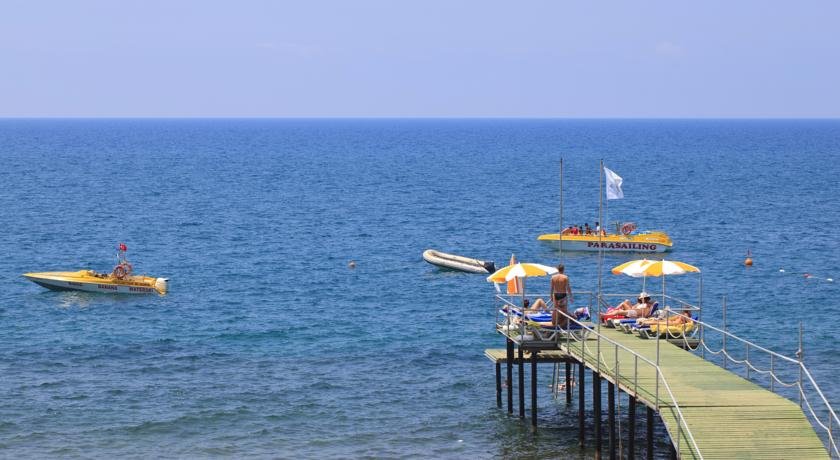 Vital Beach Hotel