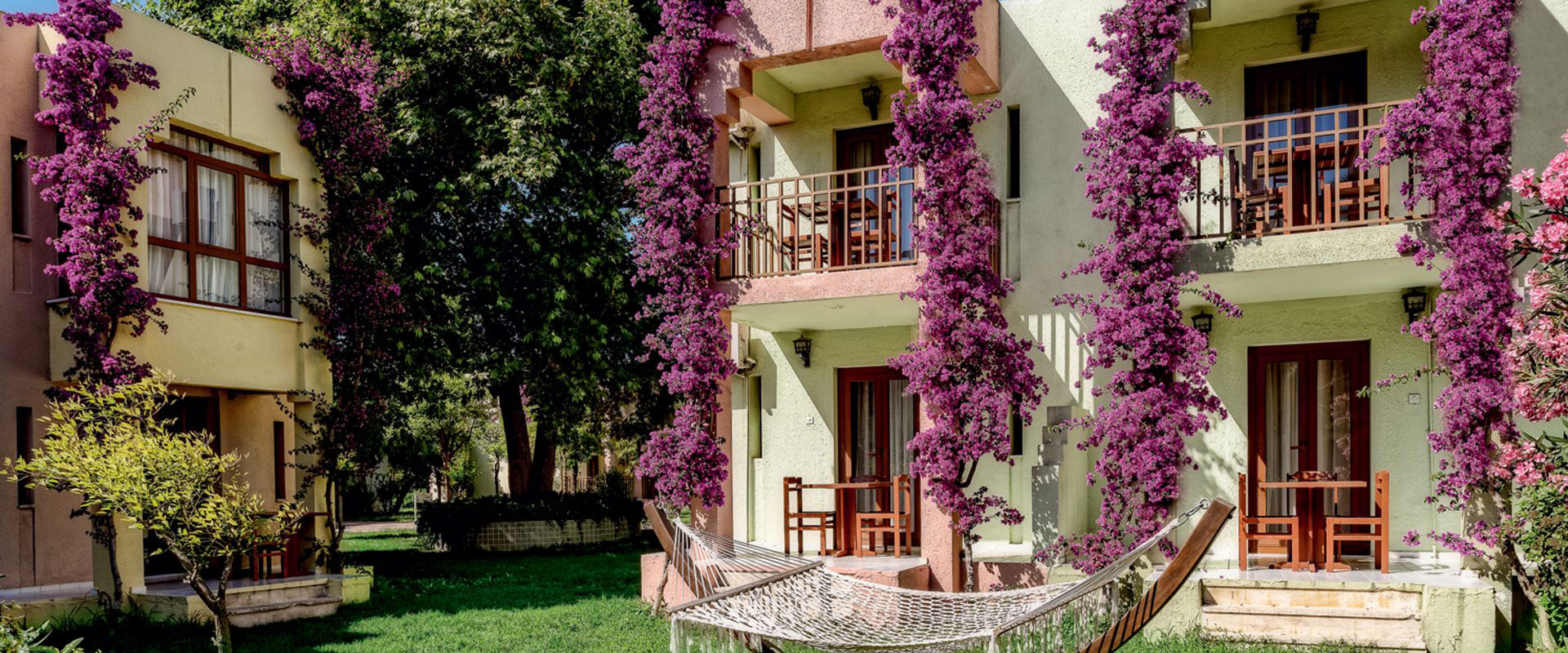 Von Resort Golden Beach
