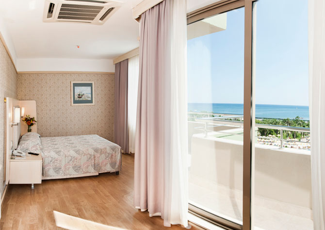 Von Resort Golden Coast