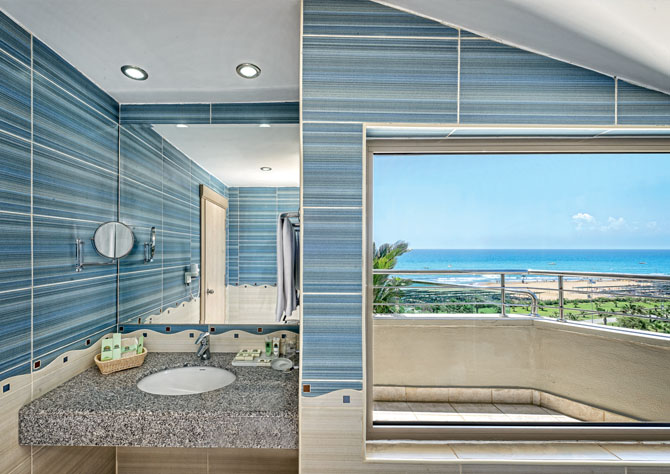 Von Resort Golden Coast