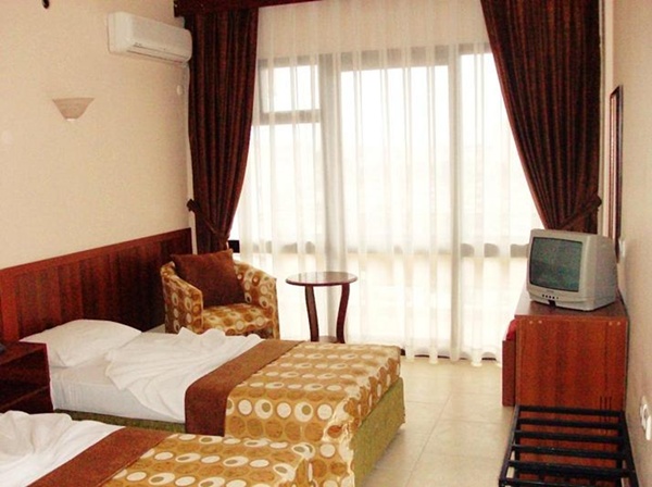 West Ada Inn