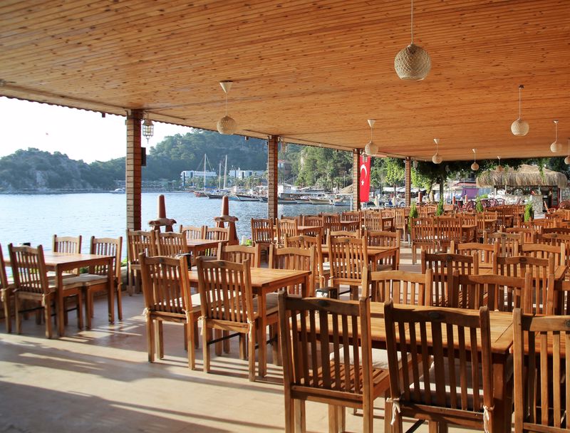 Zeybek Beach Hotel