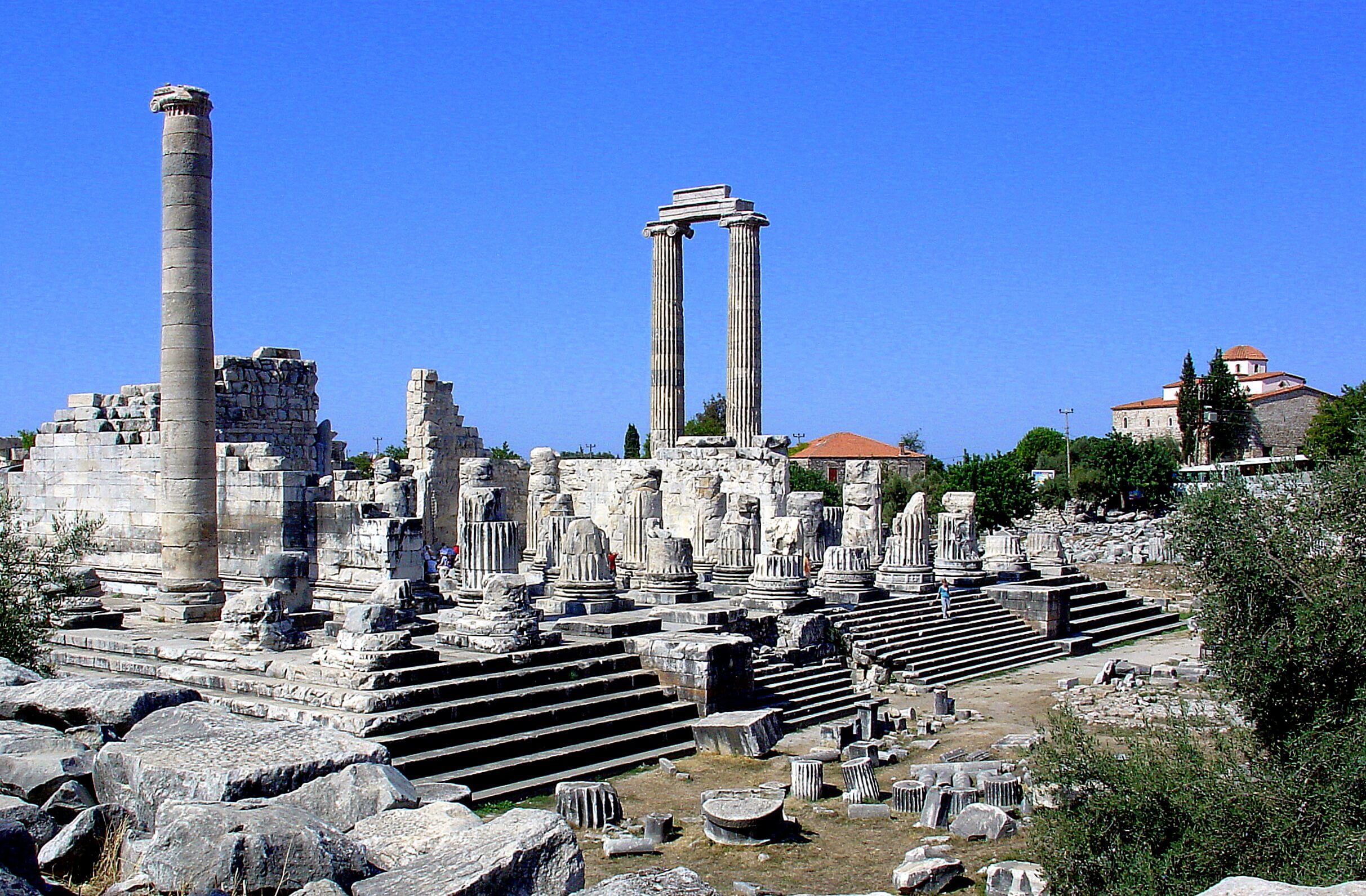 Alaçatı Ot Festivali Pamukkale Ve Salda Gölü Turu 2 Gece