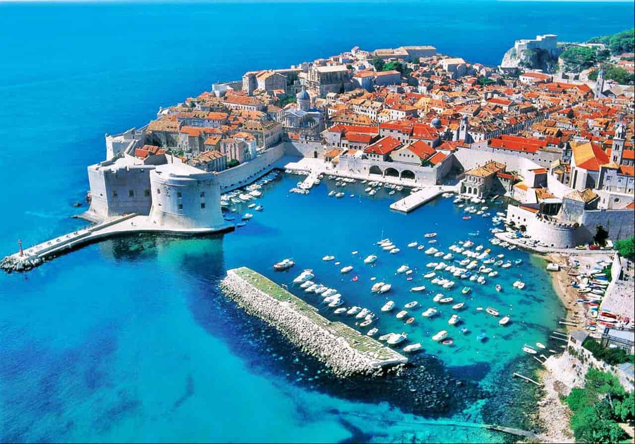 Balkan Üçlüsü Turu 3 gece 5 Gündüz