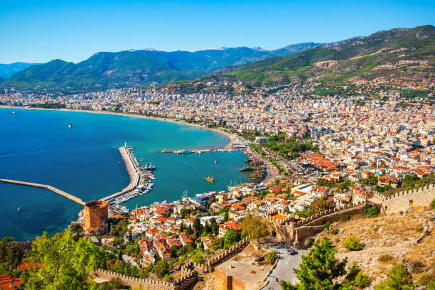 Gaziantep Çıkışlı Antalya Başlar Uçaklı Ege Akdeniz Turu 5 Gece Konaklamalı