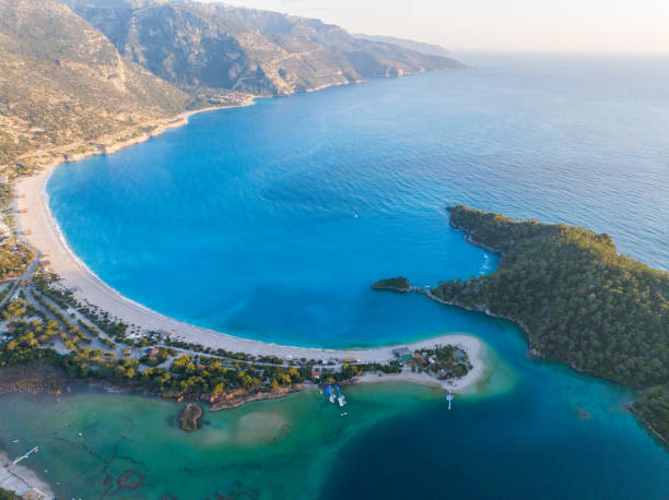 Gaziantep Çıkışlı Antalya Başlar Uçaklı Ege Akdeniz Turu 5 Gece Konaklamalı