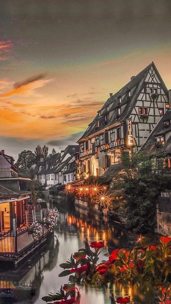 Grand Benelux & Paris & Alsace ve İsviçre Turu BSL-AMS