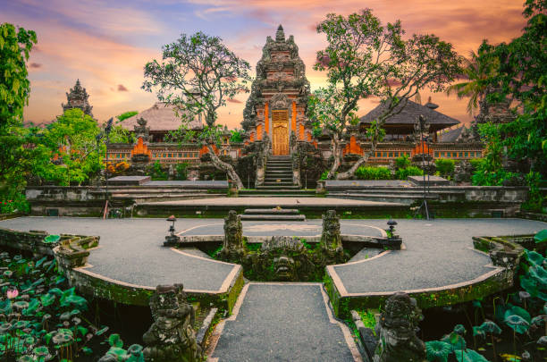 Kuala Lumpur & Singapur & Bali Turu İkonik Rotalar