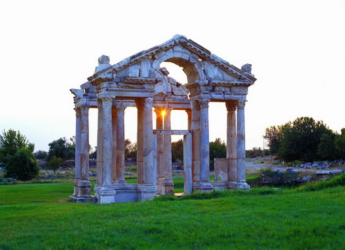 Pamukkale Antik Kentler ve Kuladokya Turu 2 Gece