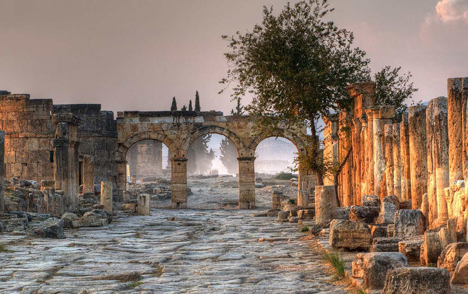 Pamukkale Antik Kentler ve Kuladokya Turu 2 Gece