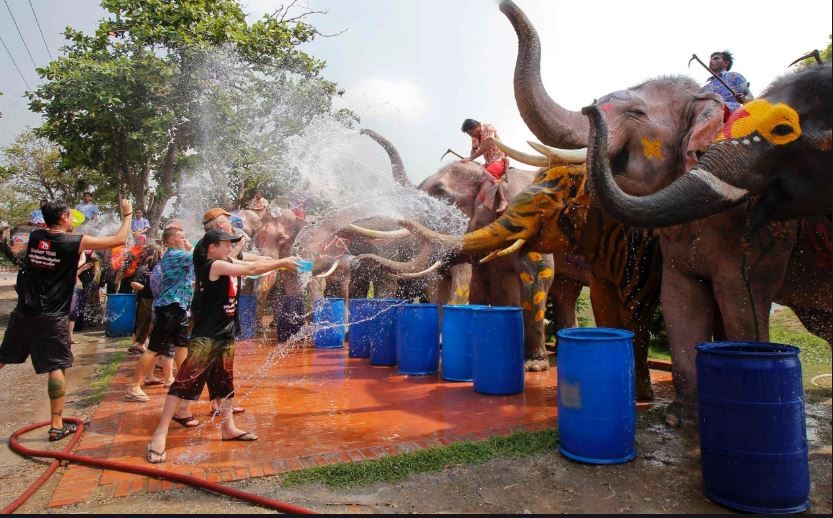Songkran Festivali Phuket Turu
