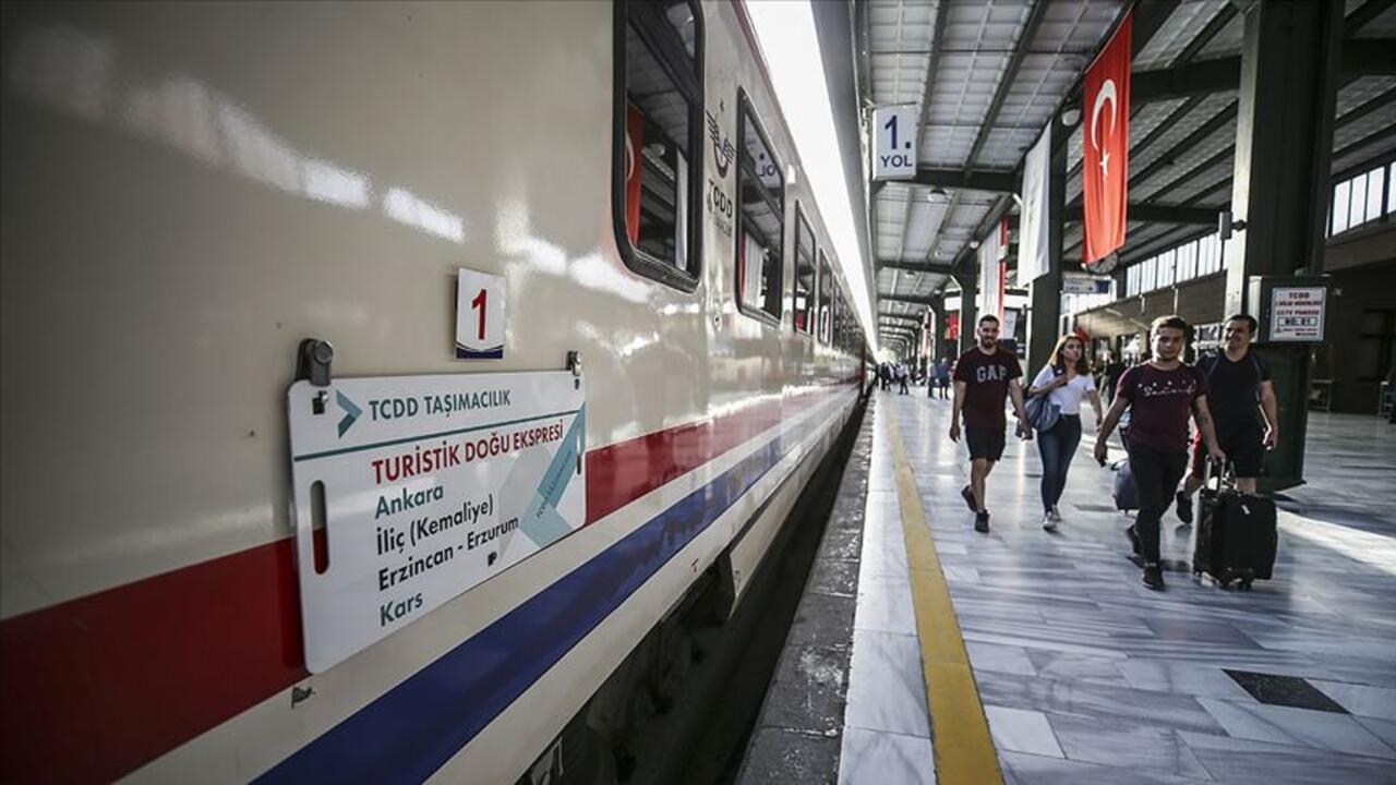 Turistik Doğu Ekspresi ile Karadeniz ve Batum Turu 6 Gece