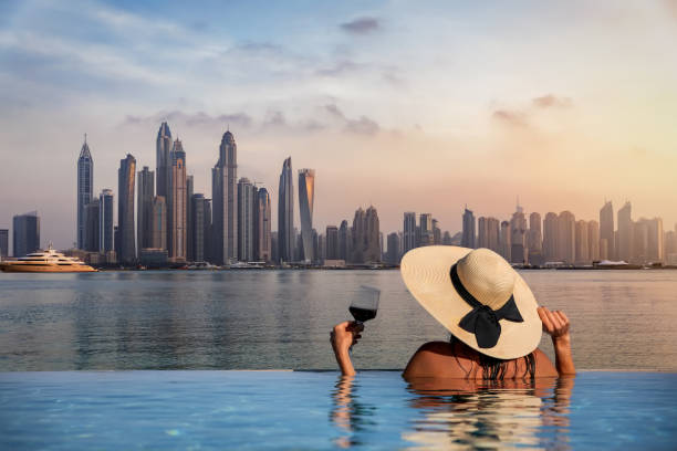 VİZE DAHİL BİR DUBAİ MASALI TURU DUBAİ ŞEHİR TURU VE ABRA GEÇİŞİ DAHİL A Jet Havayolları ile